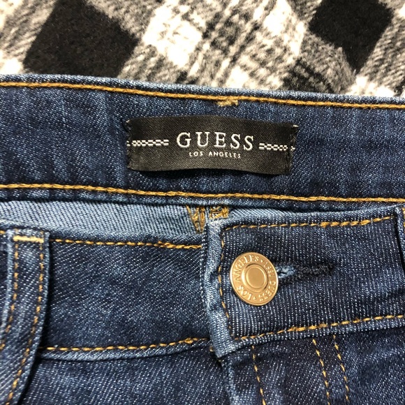 NWOT Guess 28 Jean Skirt - Picture 4 of 4